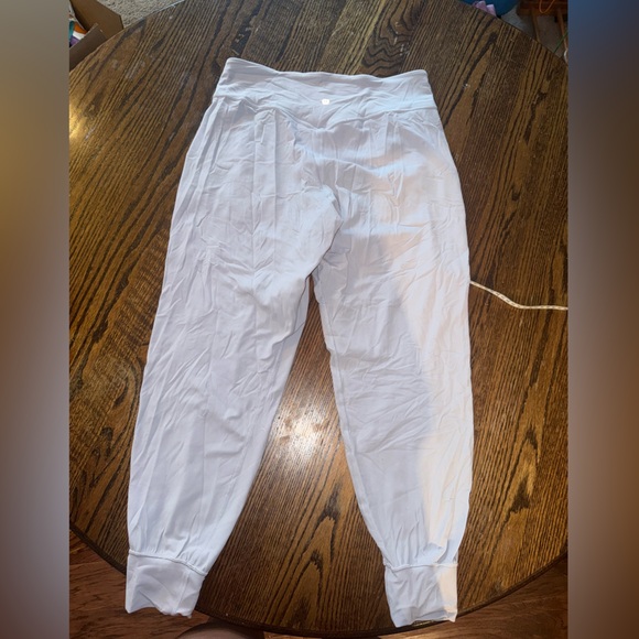 Align Lululemon sweat pant Sz: 12 color gray/ off white - Picture 2 of 14